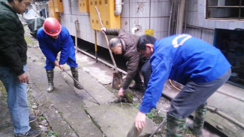 龙楼镇清掏化粪池、管道疏通一站式服务<高效><技术><可靠>